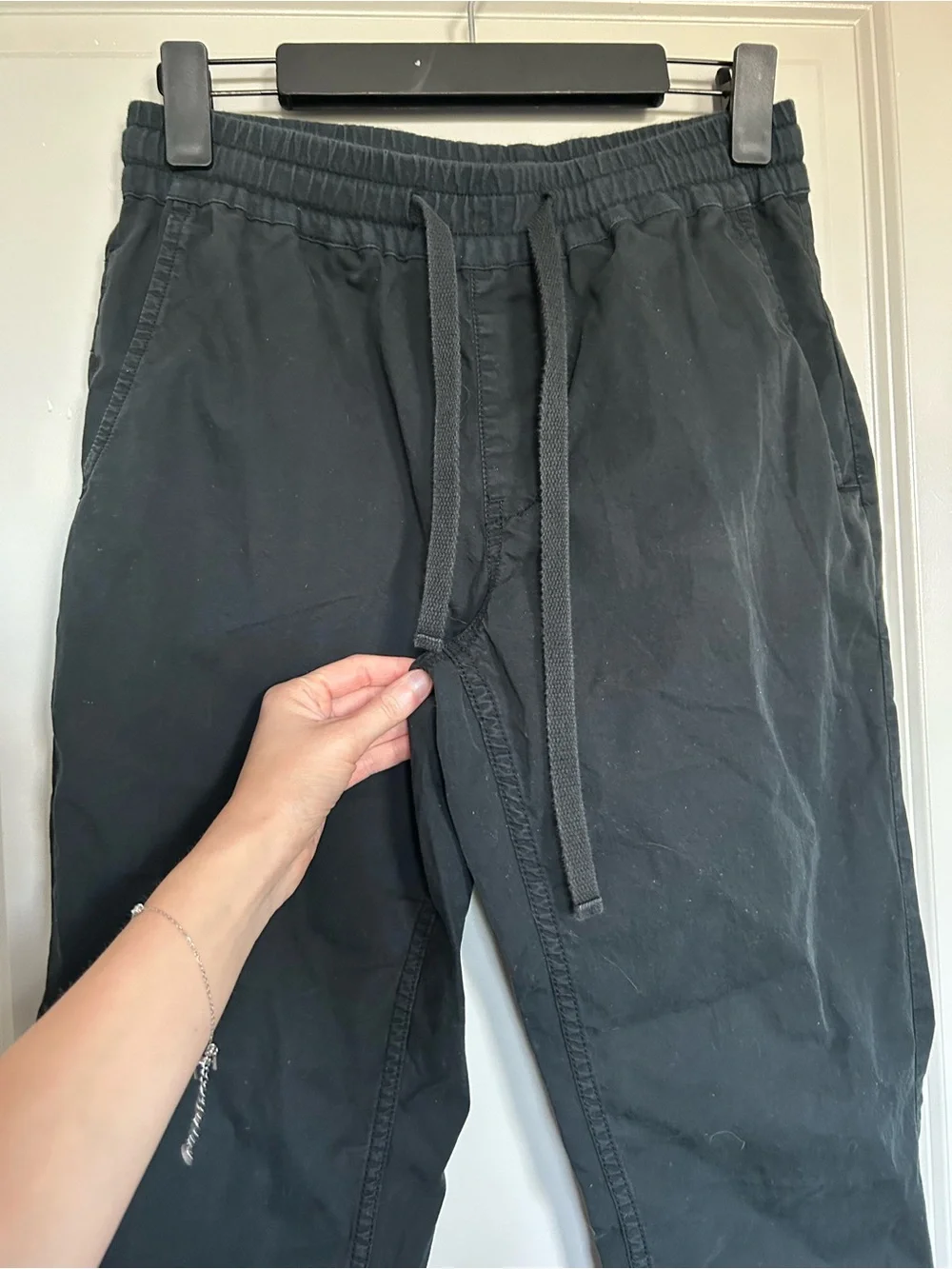 J. Crew Men's Black Drawstring Jogger Pants